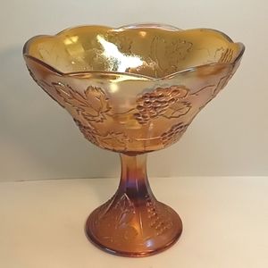 Vintage Indiana Glass harvest gold carnival glass pedestal fruit bowl. No flaws